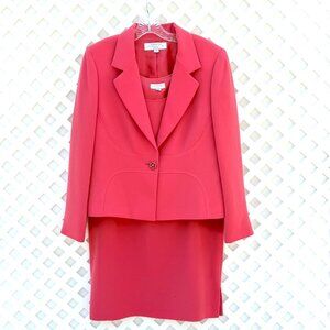 BEAUTIFUL TAHARI CORAL 3-PIECE SUIT-SKIRT SET WITH JEWELED BUTTON ACCENT